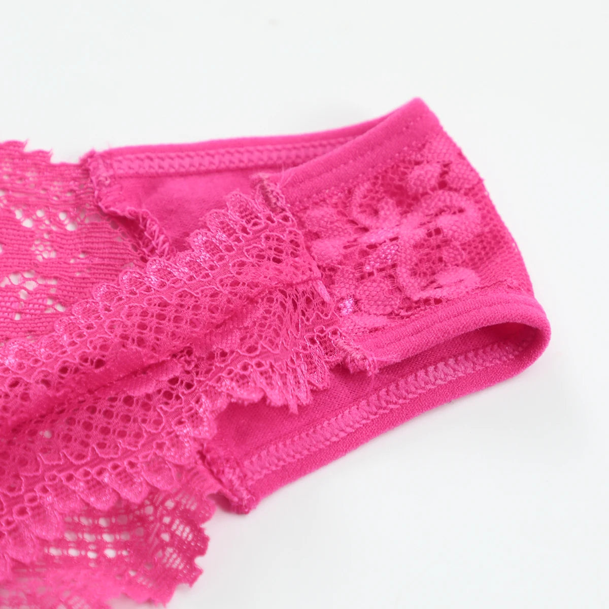 Sexy Cotton Lace Thongs Women's Panties Hollow Out Underwear Low Waist Ladies Lingere Solid Panty Women Lingerie